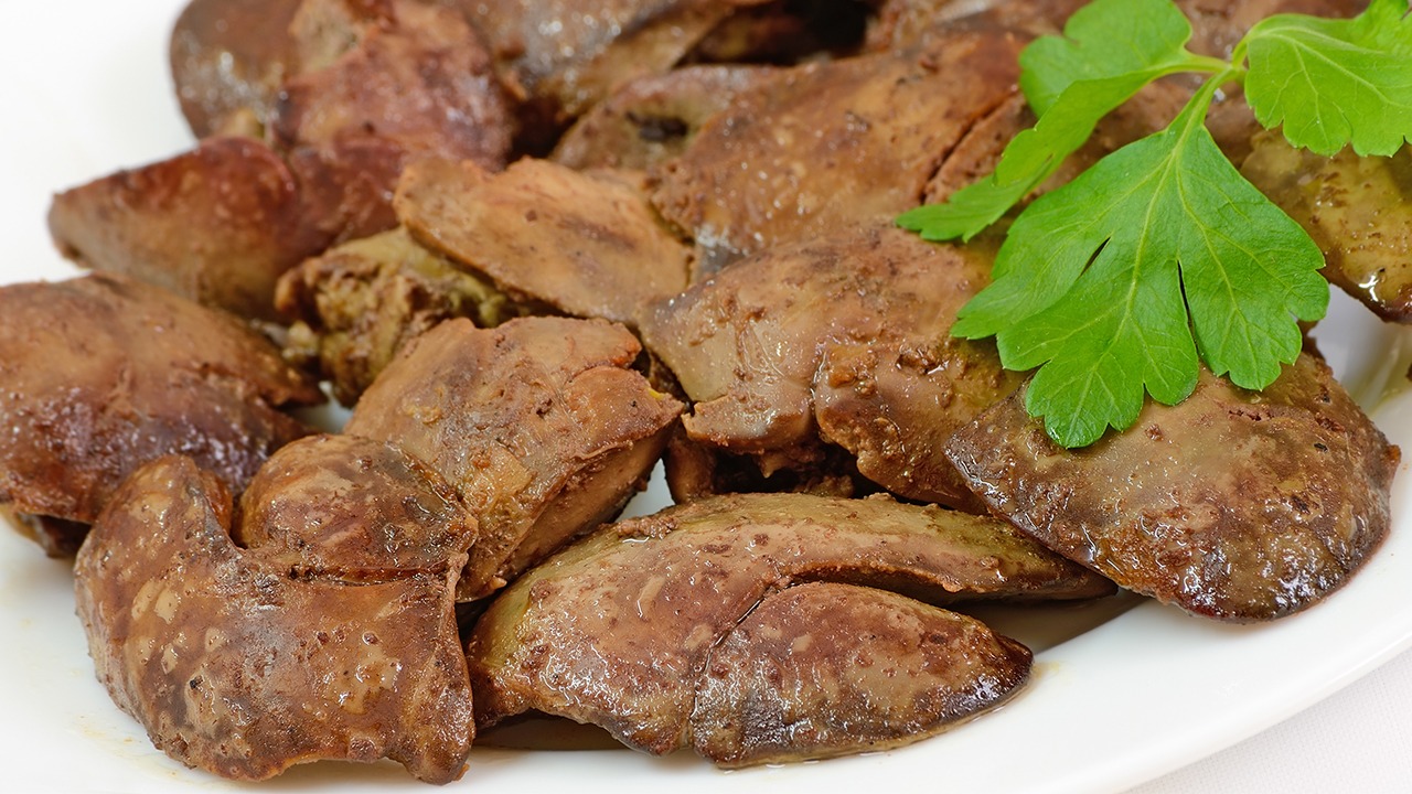 孕妇能吃鸡肝吗？吃鸡肝的好处及注意事项有哪些？