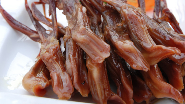 脱发应该怎么办？   治疗脱发的药膳
